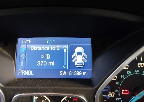 2014 Ford Focus Se из США, поврежденный, VIN 1FADP3K2XEL172836